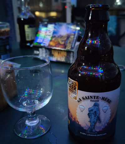 De Landing Beaches Blond van Brasserie Artisanale de Sainte-Mère-Eglise