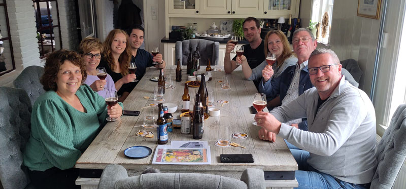 Bierproeverij aan huis in Venhuizen, voor een verjaardag